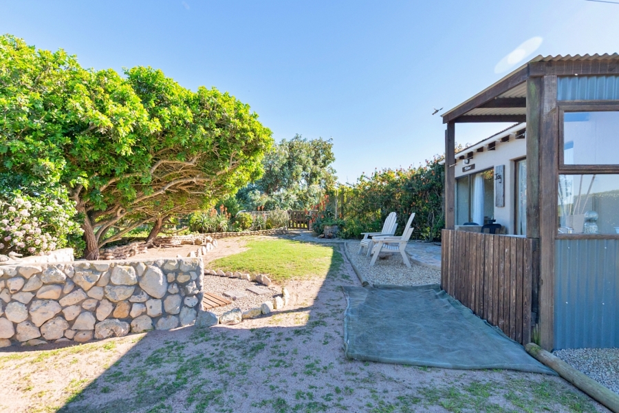 5 Bedroom Property for Sale in Trekoskraal Western Cape